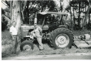 Photograph - Tambo Shire Office, Lakes Post Newspaper, 1993