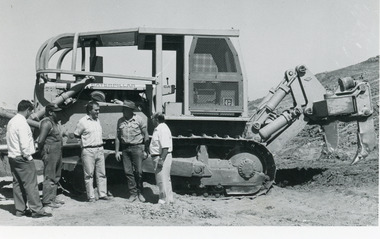 Photograph - Tambo Water Board, Lakes Post Newspaper, 1990