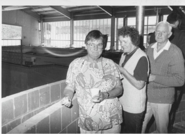 Photograph - Aquatic Centre, Lakes Post Newspaper, 1995