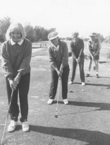 Photograph - Lakes Entrance Golf Club members 1995, Lakes Post Newspaper