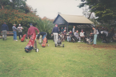 Photograph - Golf at Fraser Island Lakes Entrance 2001, Lakes Post Newspaper