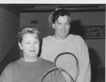 Photograph - Lakes Entrance Squash Thursday ladies runners 1994, Lakes Post Newspaper