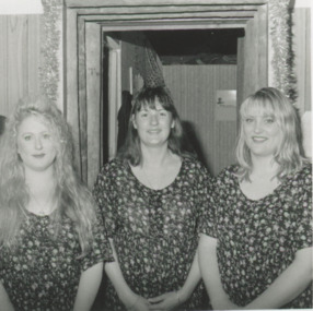 Photograph - La Cavetta Hairdressers, Lakes Post Newspaper, 1/12/1995 12:00:00 AM