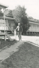 Photograph - Eastlakes Drug Recovery Centre Golf Links Road Lakes Entrance 1994, Lakes Post Newspaper