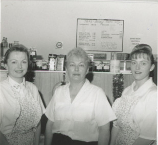 Photograph - Ye Olde Tea Shop, Lakes Post Newspaper, 1/12/1995 12:00:00 AM