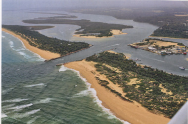 Photograph - Lakes Entrance, Gippsland Ports, 2006 c