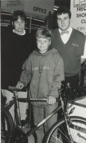 Photograph, Lakes Post Newspaper, Foodarama Lakes Entrance, 1/05/1994 12:00:00 AM