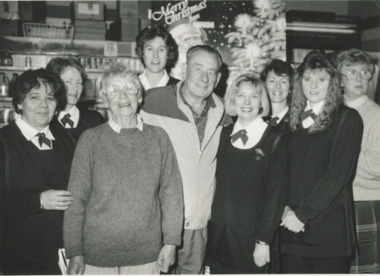 Photograph - Lakes Foodarama Supermarket, Lakes Post Newspaper, 1/02/1996 12:00:00 AM