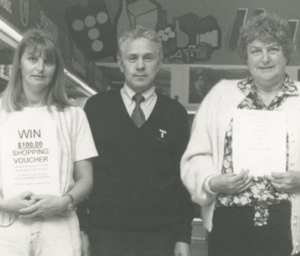 Photograph - Foodarama Supermarket Lakes Entrance, Lakes Post Newspaper, 1994