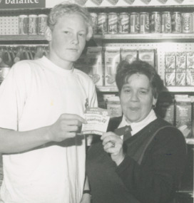 Photograph - Foodarama Supermarket Lakes Entrance, Lakes Post Newspaper, 1994