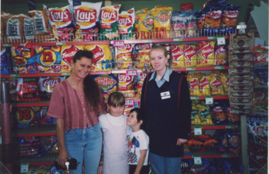 Photograph - Foodarama Supermarket Lakes Entrance, Lakes Post Newspaper, 1999