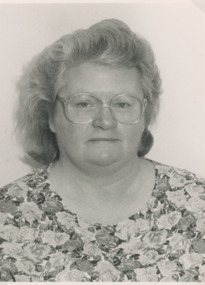 Photograph, Lakes Post Newspaper, Merle Cantlay, 1995
