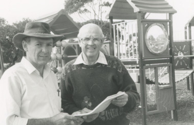 Photograph - Recfish 95 Lakes Entrance Victoria, Lakes Post Newspaper, 1/09/1995 12:00:00 AM