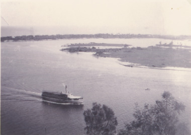 Photograph - SS Gippsland on Gippsland Lakes, 1927