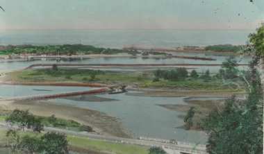 Postcard - Bullock Island Lakes Entrance, H D Bulmer, 1950 c