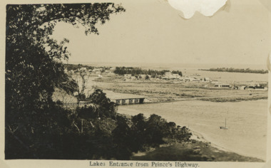 Postcard - First concrete bridge over North Arm Lakes Entrance Victoria, H D Bulmer, 1920 c