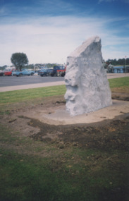 Photograph - WW1 Soldiers Memorial Lakes Entrance, with names, 1/11/1998 12:00:00 AM