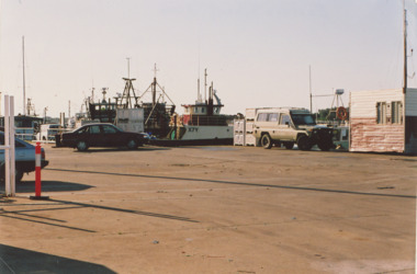 Photograph - Eastern Wharf Lakes Entrance c2006, M Holding