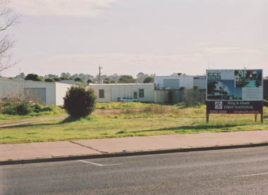 Photograph - Esplanade Lakes Entrance 2000, M Holding, 2000 c