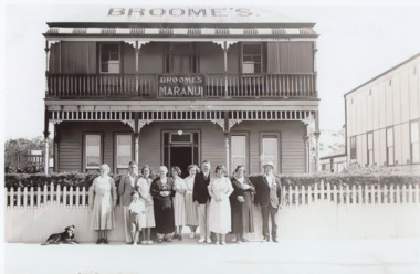 Photograph, Broomes Maranui Guest House,  Lakes Entrance Victoria  c1935