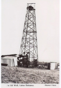 Photograph, Bulmer, Oil rig Lakes Entrance Victoria, 1940 c