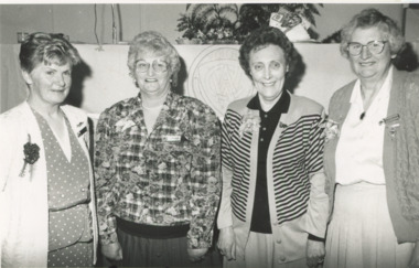 Photograph, Lakes Post photographer, Toorloo Arm Country Womens Association, August 1993