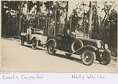 Photograph, Carpenter Family Lakes Entrance Victoria, 1929 c