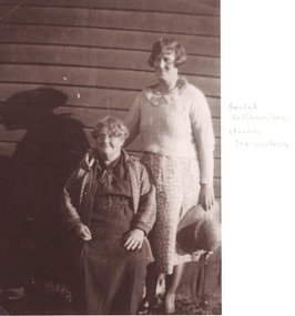 Photograph, Ina Carstairs with  Catherine Lee, 1928 c