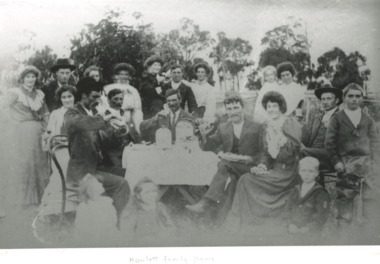 Photograph, Arthur Howlett, Howlett Family  Metung Victoria  c1900, 1900 c