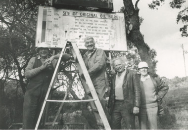 Photograph, Lakes Post Newspaper, Lake Tyers Beach Progress Association, Oil Bore Lakes Entrance, 1994
