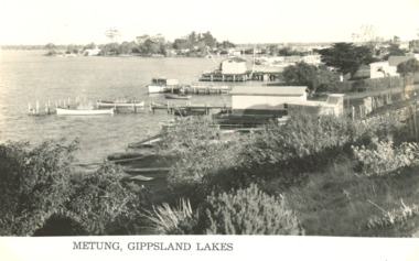 Postcard, HD Bulmer, Chinamans Creek Metung Victoria c1945, 1945 c