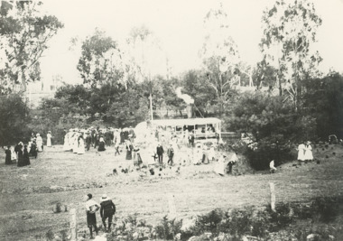 Photograph - Steamer landing on Tambo River  East Gippsland Victoria c1900