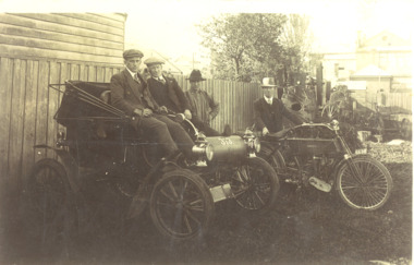 Photograph - Alexander and Bulls garage,  Bairnsdale Victoria, 1/04/2015 12:00:00 AM