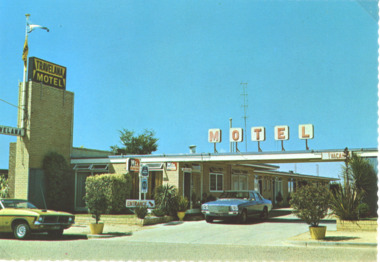 Postcard - Travelana Motel Bairnsdale, Nu Color Vue Australia, 1970 c