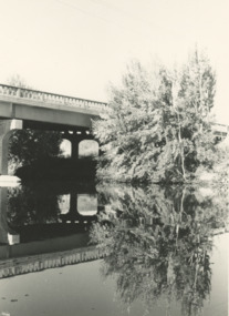 Photograph - Mitchell River bridge Bairnsdale Victoria, G A Legg Bairnsdale, 1975 c