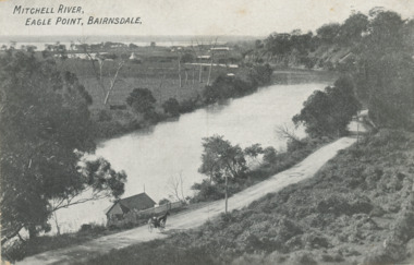 Postcard - Eagle Point bluff, silt Jetties and Jones' Bay, Eagle Point Victoria, A W Burman Bairnsdale, 1912 c