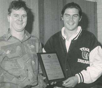 Photograph, Lakes Post Newspaper, Mark Callander Jewellers Esplanade 565 Lakes Entrance Victoria, 1/08/1995 12:00:00 AM
