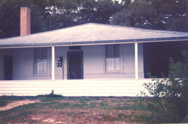 Photograph, Carpenter house New Works Lakes Entrance Victoria 2003, 2003