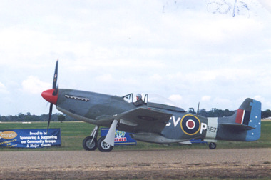 Photograph, Bairnsdale Air Show:  Bairnsdale Victoria, 1/05/2000 12:00:00 AM