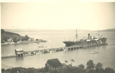 Postcard - Eden Wharfe   NSW