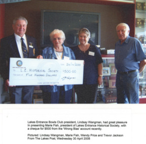 Photograph - Donations, Lakes Post Newspaper, Lakes Entrance Bowls Club 2008, 1/04/2008 12:00:00 AM