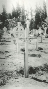 Photograph, Grave of Albert Howlett in Cairo Memorial Cemetery Egypt, 1917 c