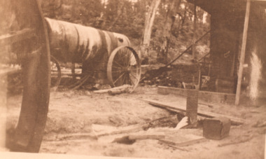 Photograph, Abandoned oil well Lakes Entrance, 1930 c