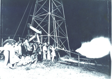 Photograph, Burning off gas at mid-west oil well , Lakes Entrance Victoria, 1/11/1930 12:00:00 AM
