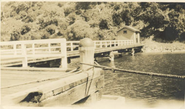 Photograph - Kalimna Landing, Kalimna landing Kalimna Victoria, 1926