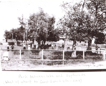 Photograph - Recreation Park Esplanade Lakes Entrance 1910, Recreation Park Esplanade Lakes Entrance, 1910 c