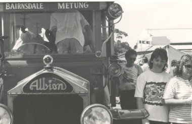 Photograph - Albion Hotel Mail Bus, Metung Victoria, Lakes Post Newspaper, Ray Kleinitz, 1/01/1990 12:00:00 AM