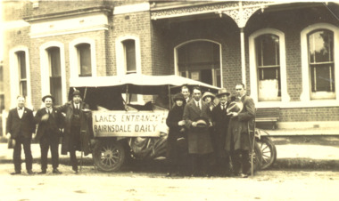 Photograph - Model T Ford/Inglis Bus Service, 1923