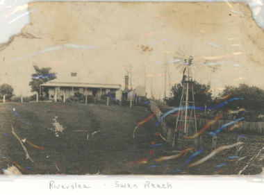 Postcard - Fish Family, Riverslea, the old home of Alf Fish, Swan Reach Victoria