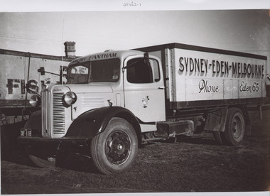 Photograph - Fishing Industry Lakes Entrance, Snowy Fanthams truck
